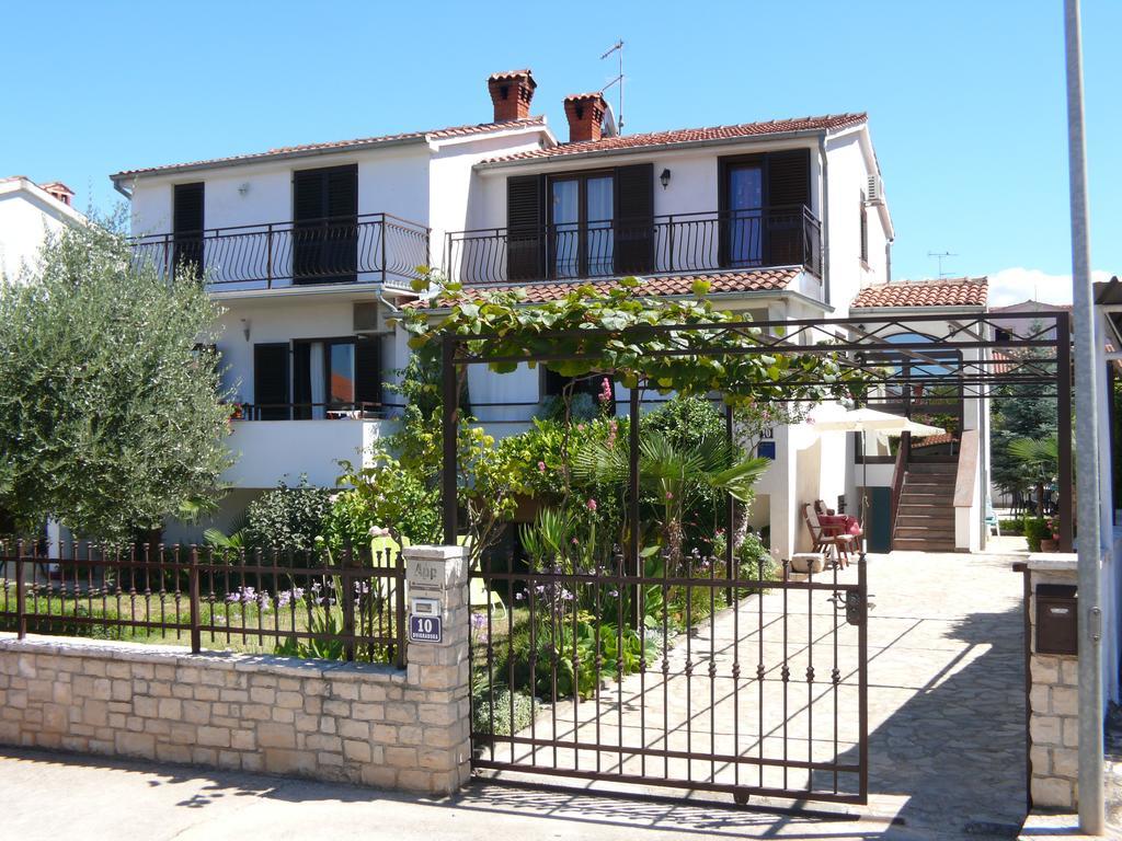 Apartment Marijana Poreč Extérieur photo
